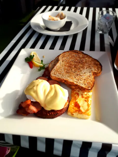 Café63© Boondall