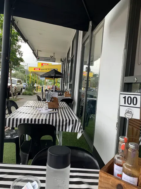 Café 63 Graceville