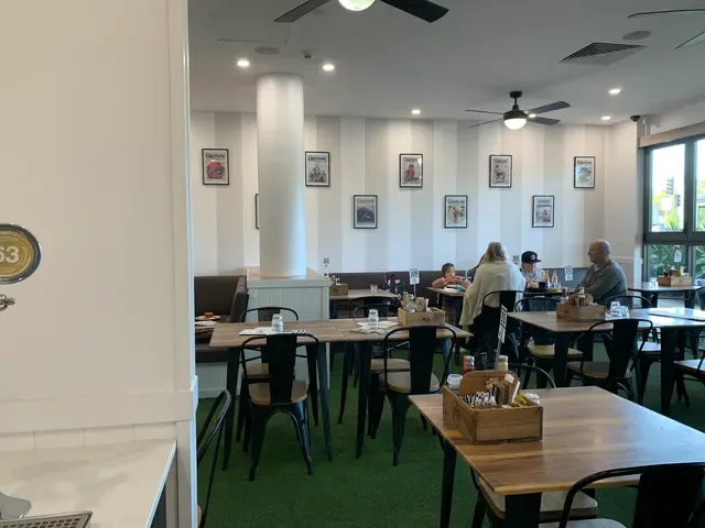 Café 63 Graceville
