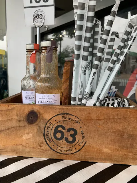 Café 63 Graceville