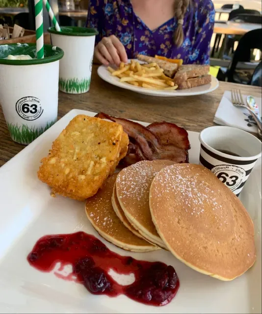 Café 63 Graceville