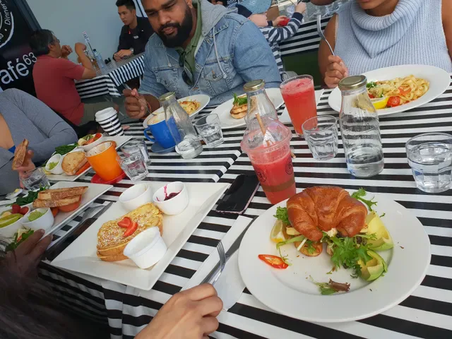 Cafe 63 Sinnamon Park