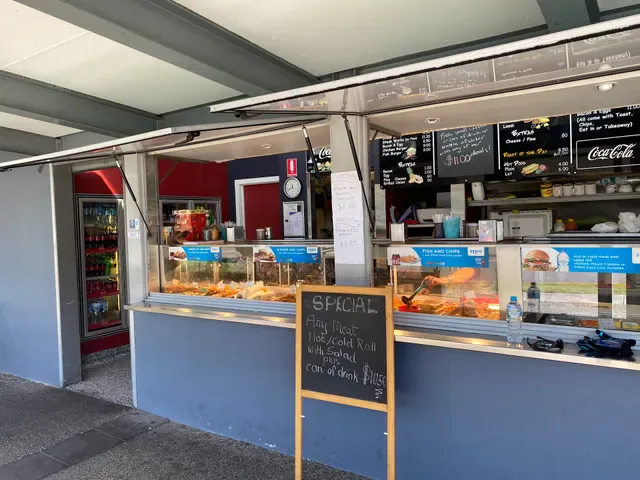 Cafe D'lish & Carvery Takeaway