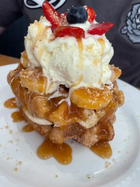 Cafe Gia
