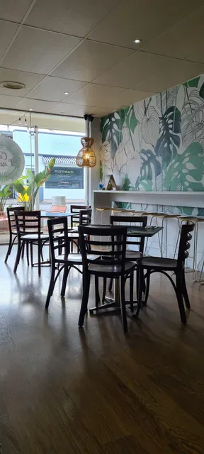 Cafe Lacuna