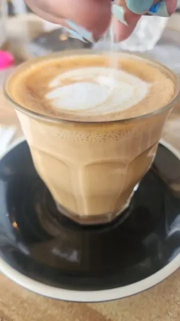 CAFFE CHERRY BEANS Taigum