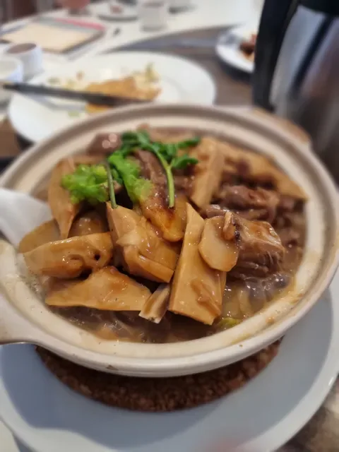 Calamvale BBQ & Chinese Restaurant (新樂園飯店)