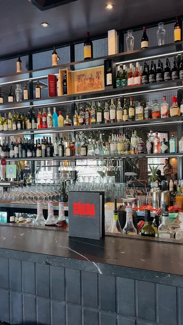 Cálida Steak & Bar