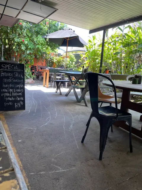 Carport Cafe