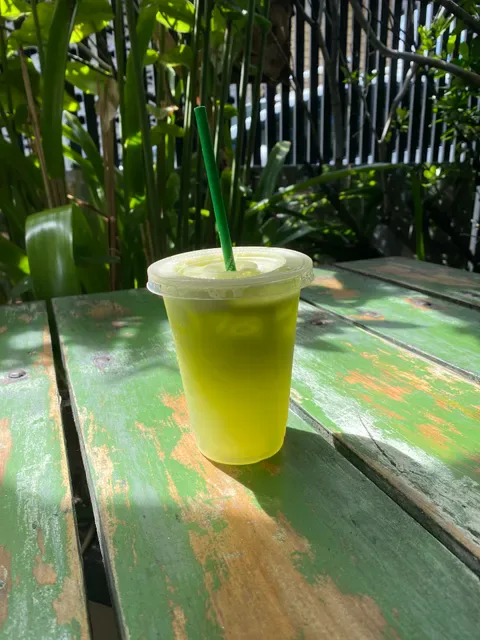 Carport Cafe