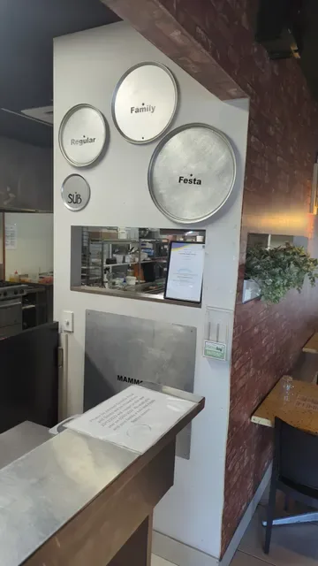 Castello Pizza & Gelato