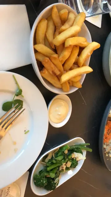 Catalina Restaurant