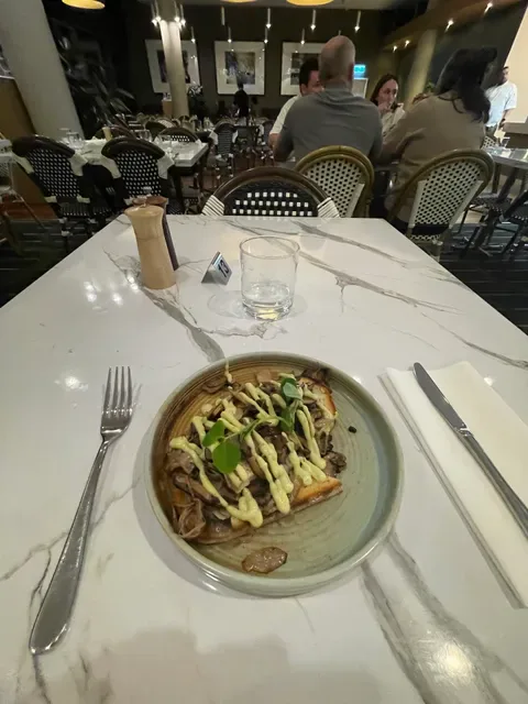 Catalina Restaurant