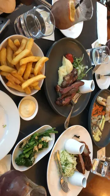 Catalina Restaurant