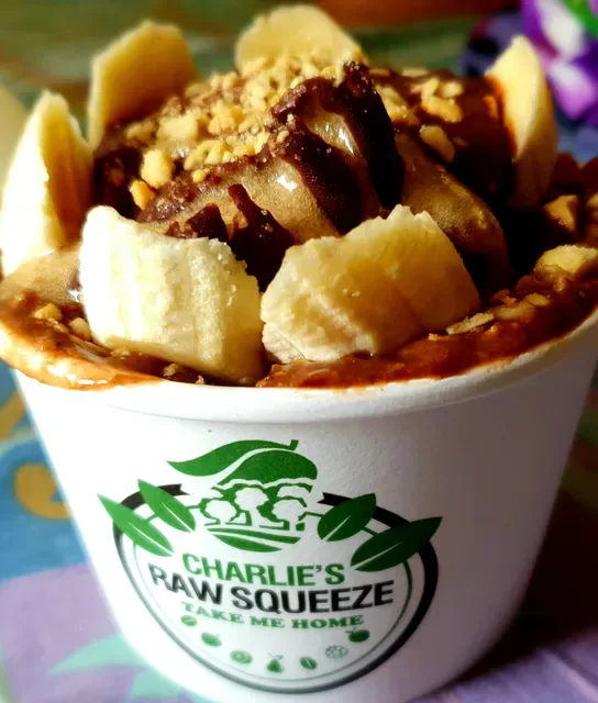 Charlie's Raw Squeeze Clayfield