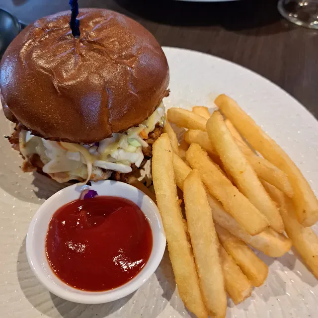 Chatterbox Cafe & Lounge Bar