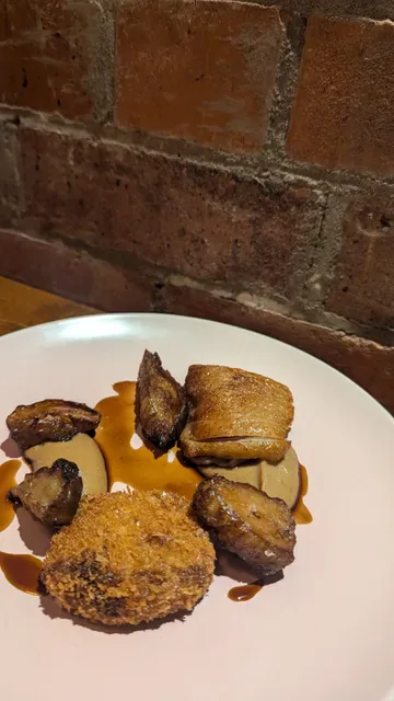 Clarence Restaurant