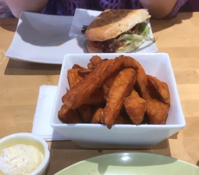 Colossal Cafe