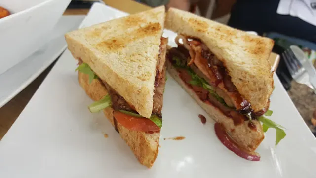 Colossal Cafe