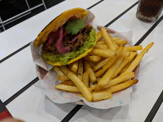 Comuna Cantina