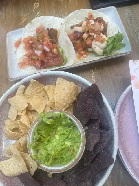 Comuna Cantina Everton Park
