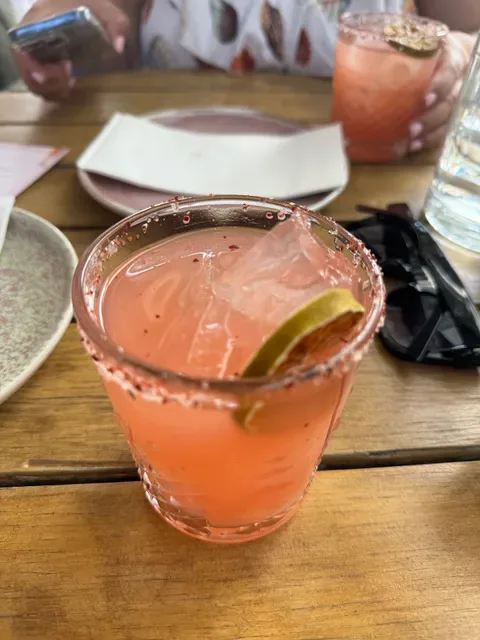 Comuna Cantina Everton Park