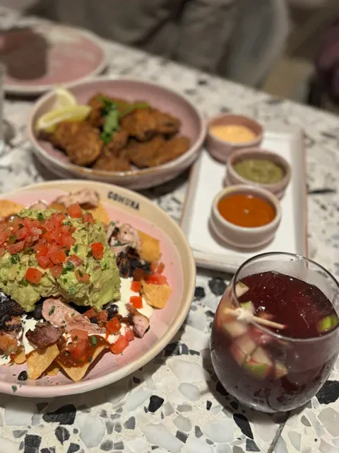 Comuna Cantina Everton Park