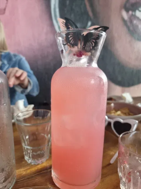 Comuna Cantina Everton Park
