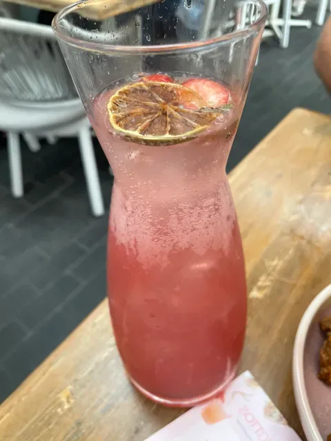 Comuna Cantina Everton Park