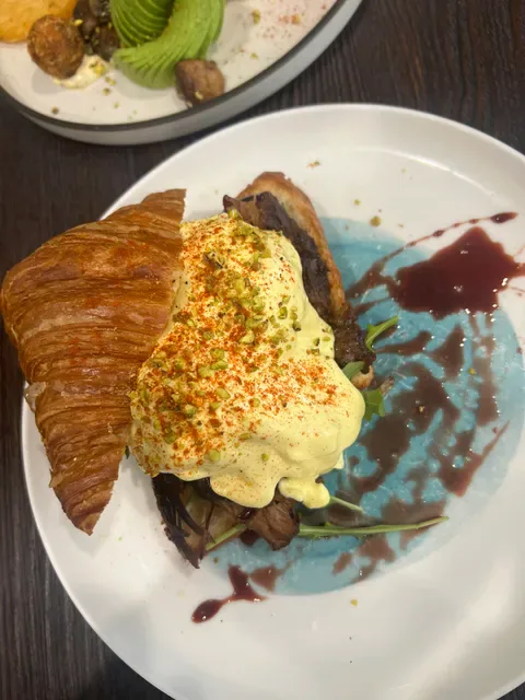 Corner Cafe 26
