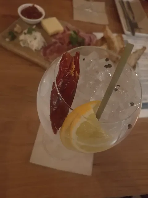 Covent Garden - Gin Bar & Restaurant