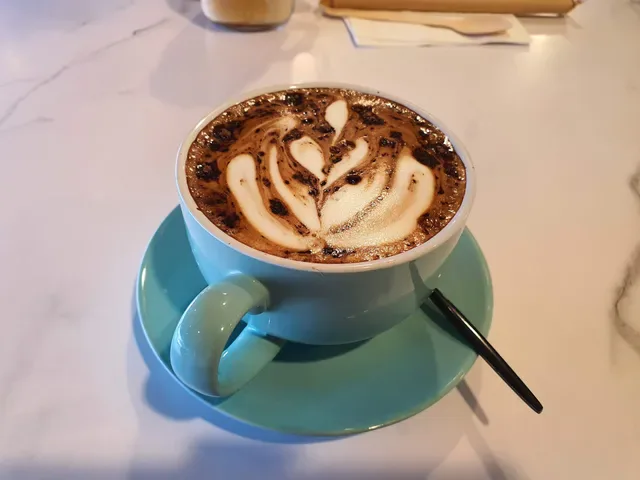 Cream House Cafe