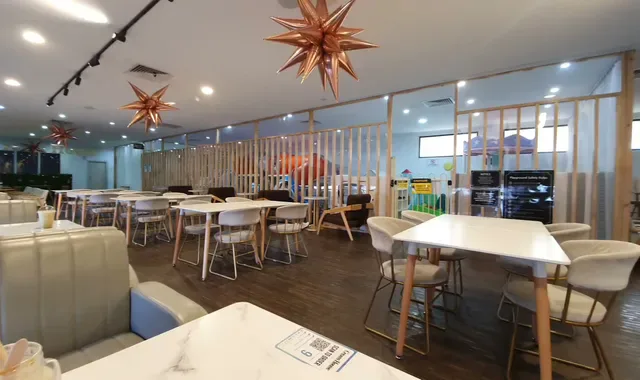 Cream House Cafe