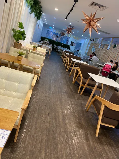 Cream House Cafe
