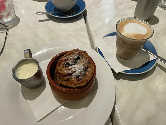 Cream Patisserie Boulangerie