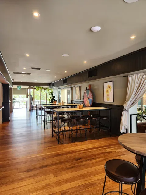Crown Hotel