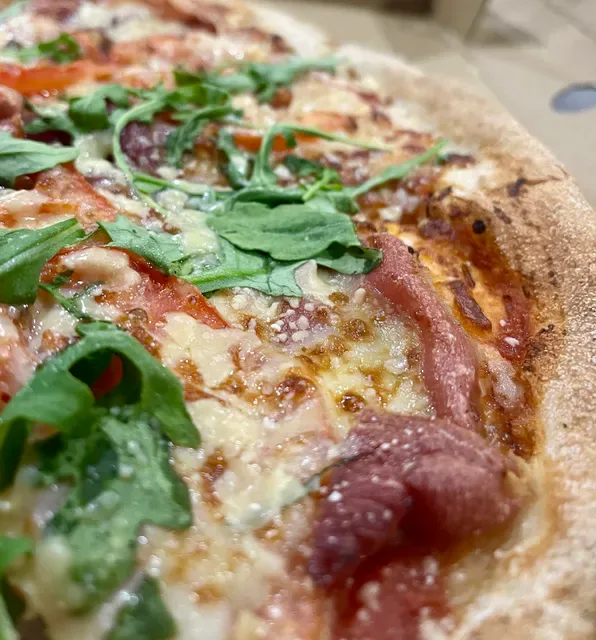 Crust Pizza Mount Gravatt