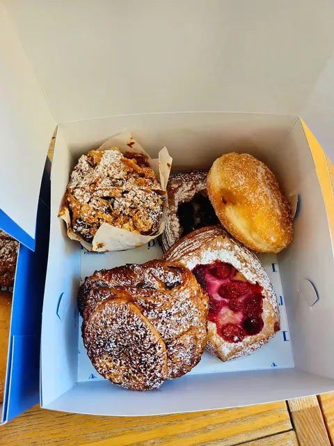 Darvella Patisserie
