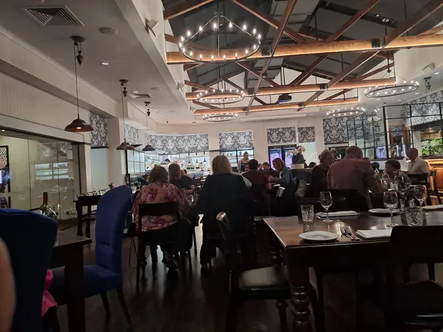 Deery's Restaurant | steak + wine