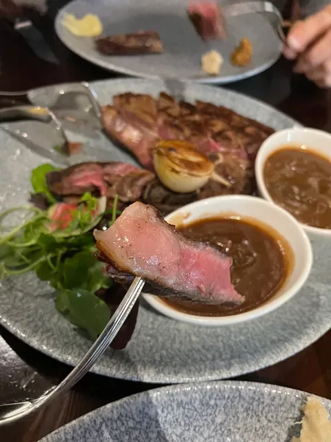 Deery's Restaurant | steak + wine