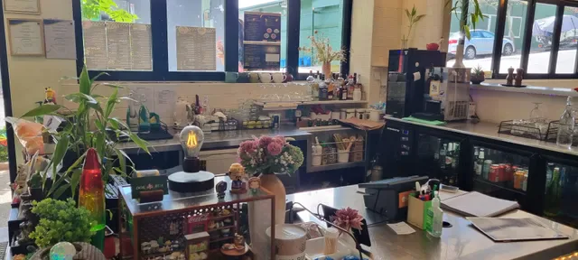 Dok Bua Thai Kitchen