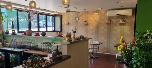 Dok Bua Thai Kitchen