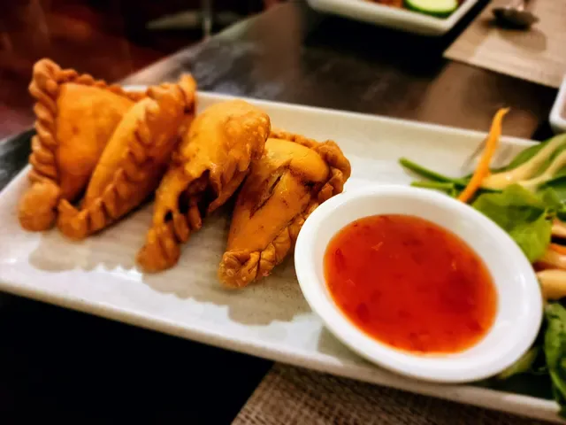 Dok Bua Thai Kitchen