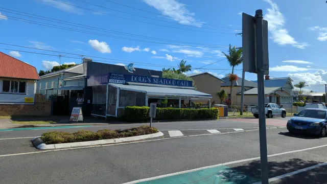 Doug's Seafood Cafe