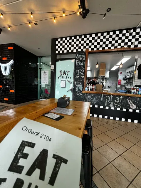 Eat at Billys
