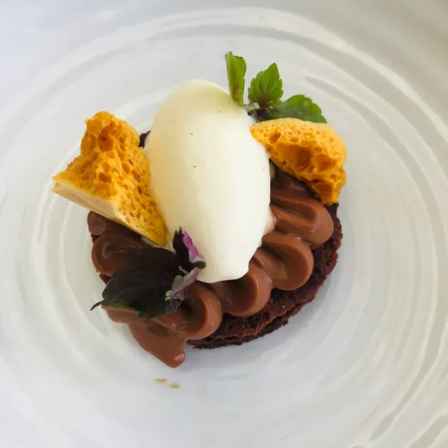 e'cco bistro