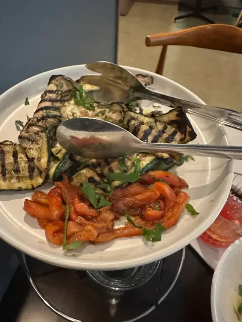 Elementi Restaurant