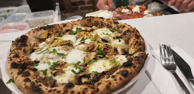 Elementi Restaurant