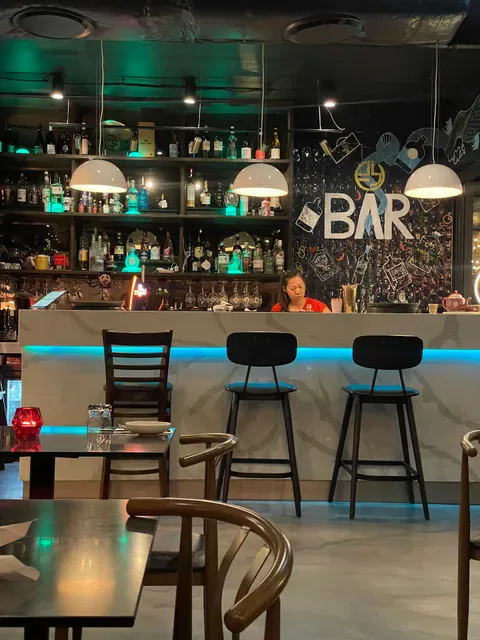 Emily Yeoh Restaurant