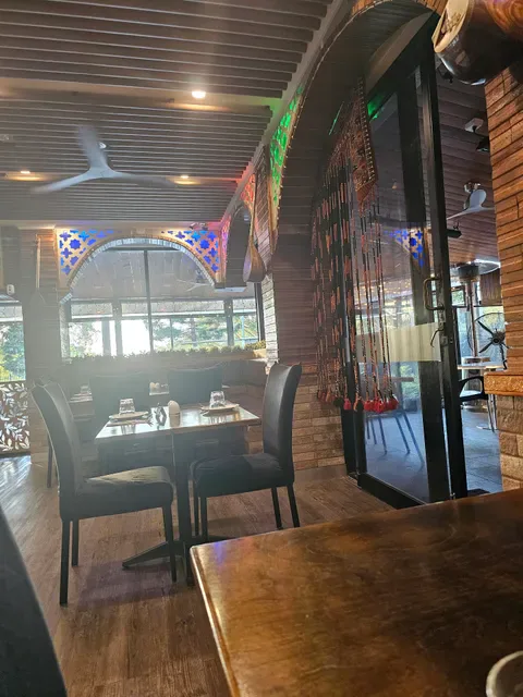 Farah Restaurant